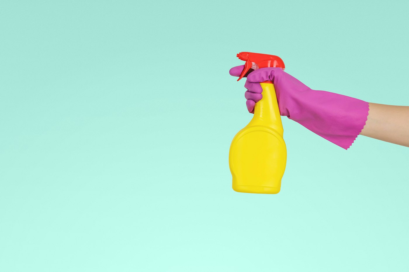 Bright cleaning spray bottle